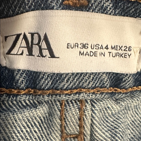 EUC Zara Denim Blue Women's Shorts - Picture 3 of 3